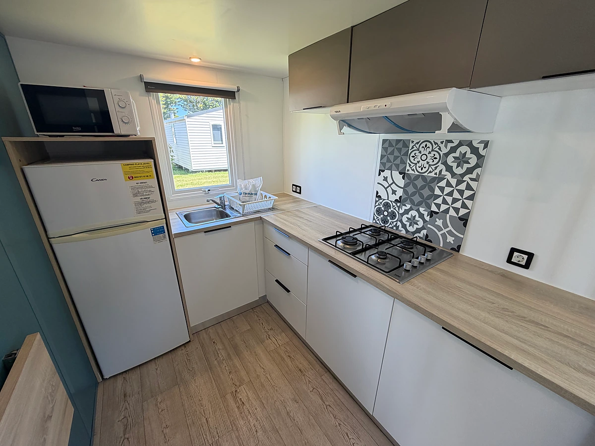 mobilhome-savannah-03-cocina